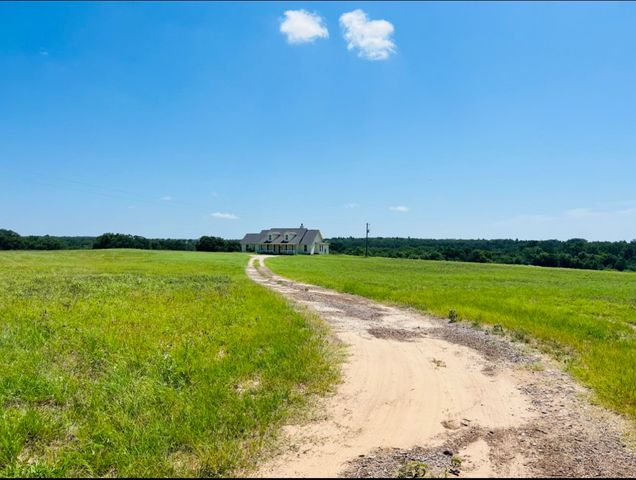 $1,750,000 | 498 North County Line Road