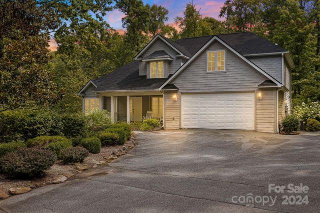 $1,249,000 | 36 Marigold Court | Waynesville