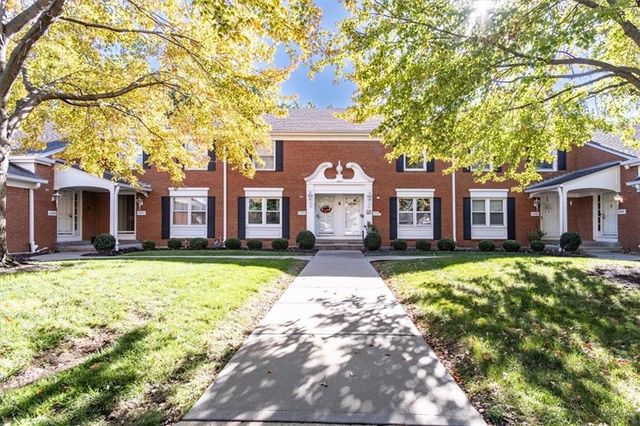 $259,900 | 10561 Foster Street | Shawnee Mission