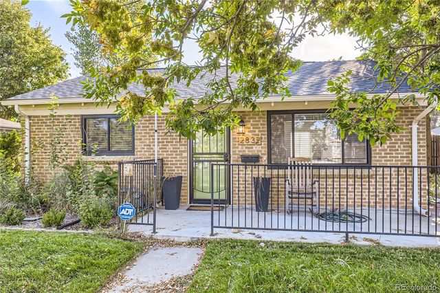 $2,095 | 2832 Pontiac Street | North Park Hill