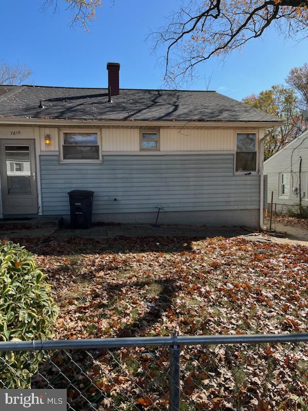 a side view of a house