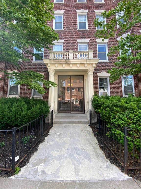 78 Glenville Avenue, Unit 8, Boston, MA 02134 | Compass