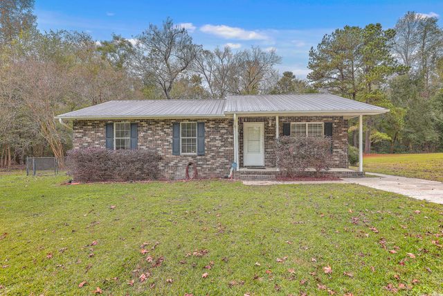 $265,000 | 313 Fairlawn Drive | Moncks Corner