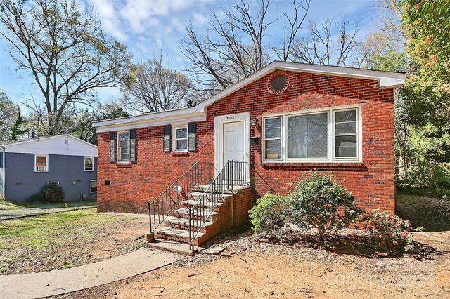 $233,900 | 4317 Welling Avenue | Thomasboro-Hoskins