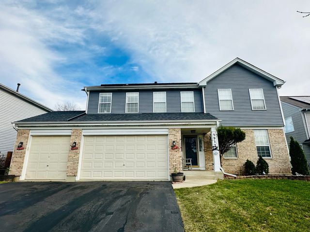 $489,900 | 5912 Pine Hollow Road | Carpentersville