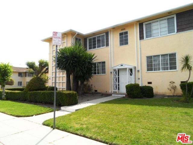 $429,000 | 4048 Abourne Road, Unit C | Baldwin Hills