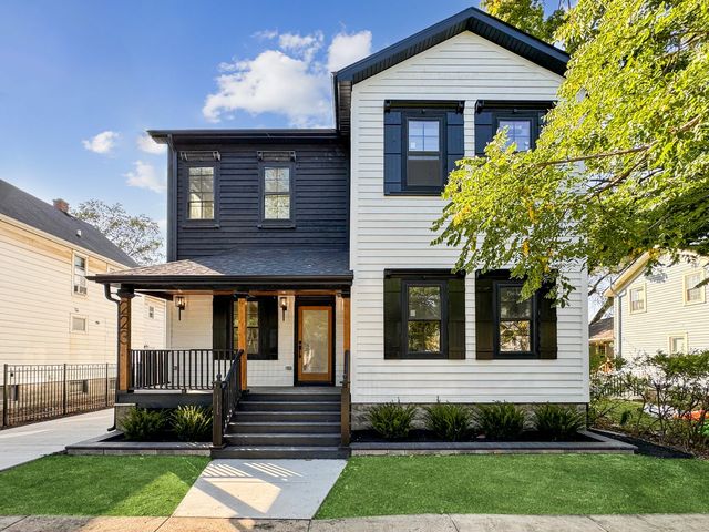 $1,599,000 | 223 Center Street | Naperville