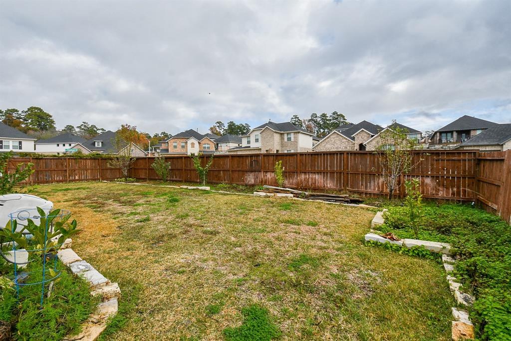 454 Stonebrook Lane Conroe TX 77304 Compass