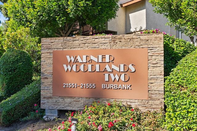 $3,000 | 21555 Burbank Boulevard, Unit 62 | Woodland Hills