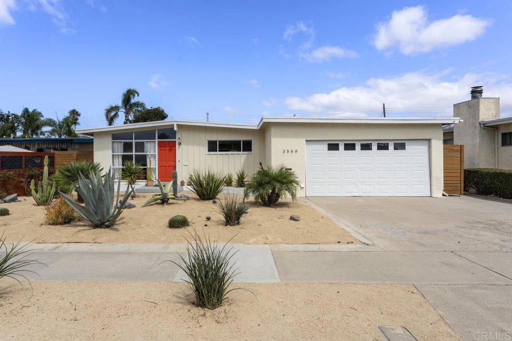 Introducing a charming single-level, mid-century home located in sought-after Clairemont Mesa West