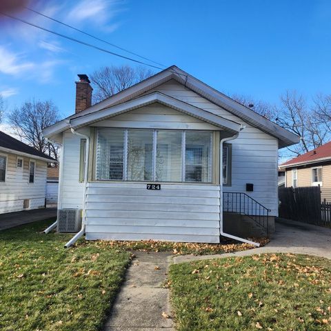 $189,900 | 724 Yeoman Street | Waukegan