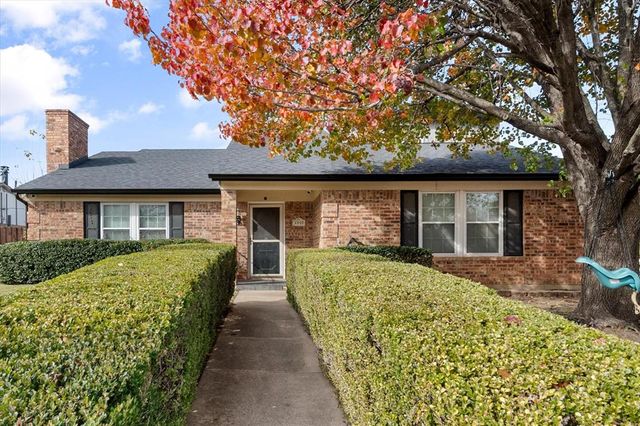 $325,000 | 4800 Butterfield Road | Southwest Arlington