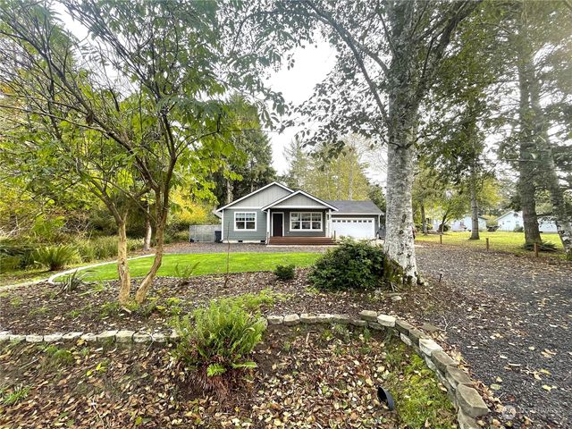 $429,900 | 638 Itswoot Avenue Southeast | Ocean Shores