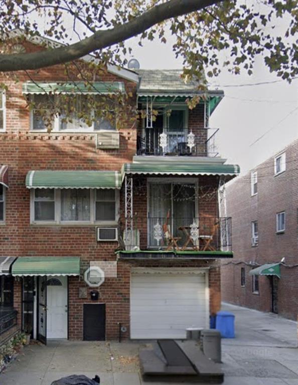 a view of house with outdoor space