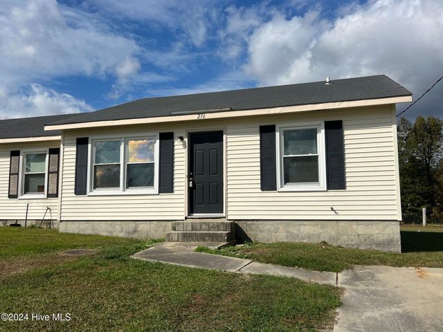 $895 | 216 Appaloosa Drive | Jacksonville Township - Onslow County