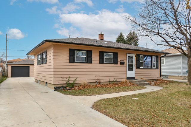 $279,900 | 4955 South 15th Street | Mitchell West