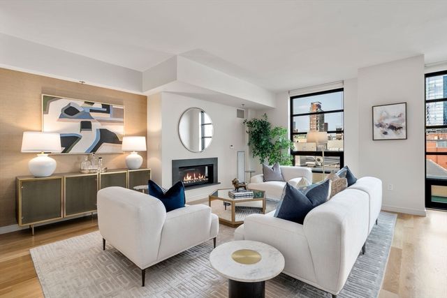 $1,785,000 | 580 Washington Street, Unit 1103 | Midtown Boston