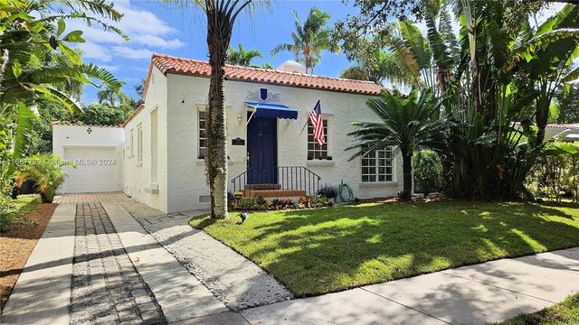 $1,050,000 | 815 Pizarro Street | Granada