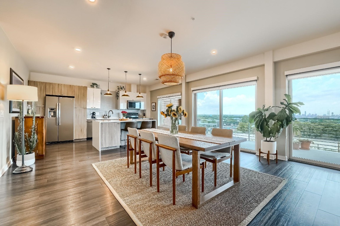 Open dining area.