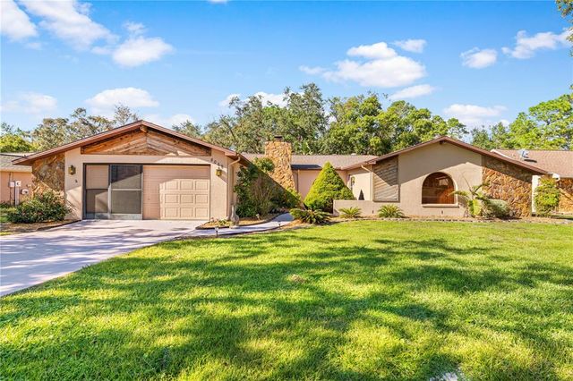 $320,000 | 8069 Pagoda Drive | Forest Oaks