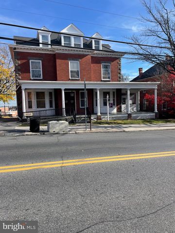 $1,100 | 312 Baltimore Street, Unit 2 | Gettysburg