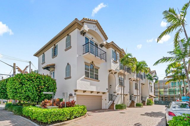 $1,250,000 | 605 Renaissance Way | Delray Beach