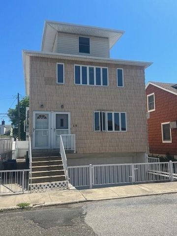 $750,000 | 18 Ira Court | Gerritsen Beach