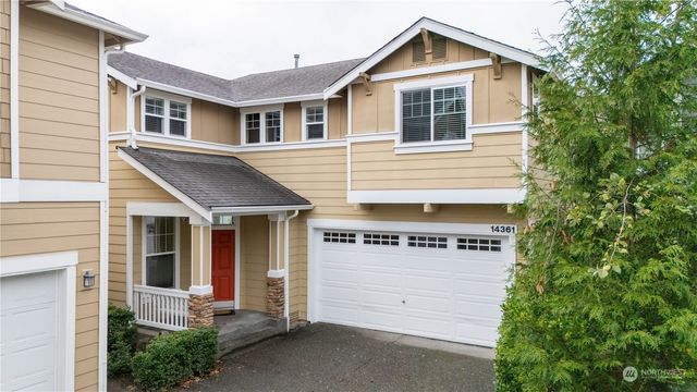 $3,600 | 14361 Northeast 189th Court | Woodinville Center