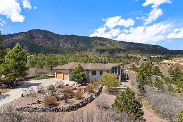 $1,400,000 | 18496 Pixie Park Road