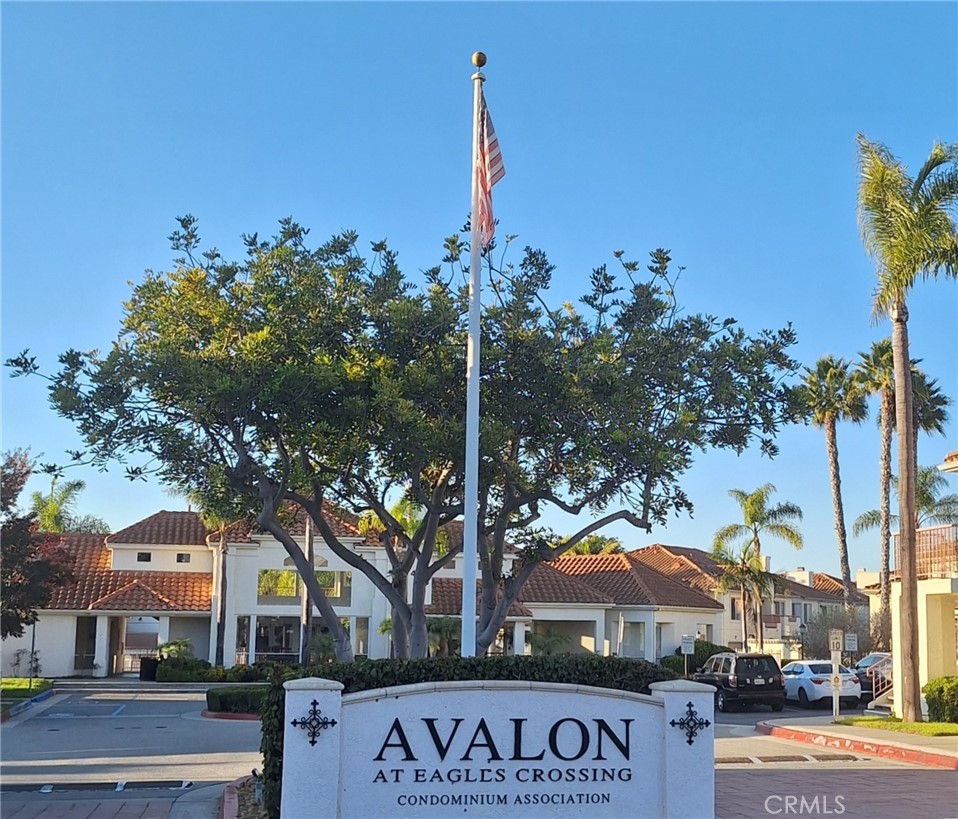 Avalon at Eagles Crossing Entrance