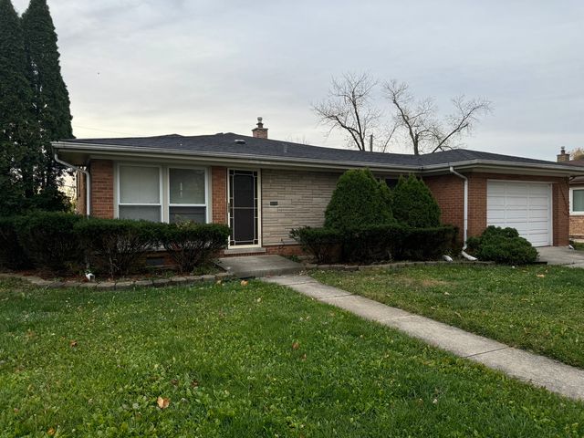 $2,600 | 1127 East 159th Place | South Holland