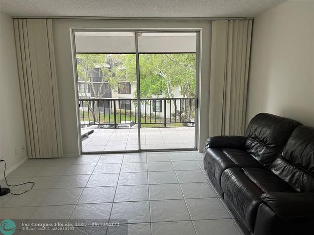 $135,000 | 3690 Inverrary Drive, Unit 3K | Inverrary