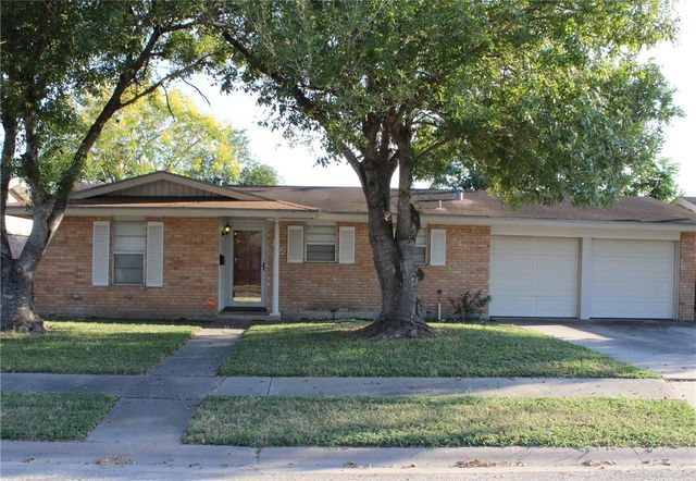 $185,000 | 2107 Louisiana Avenue | Kingsville