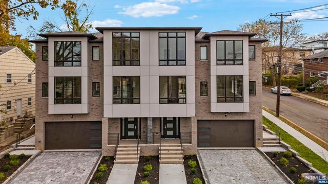 $1,650,000 | 1554 West Street | Fort Lee