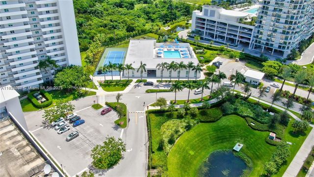 $460,000 | 15051 Royal Oaks Lane, Unit 503 | North Miami