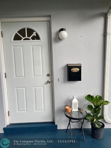 $2,300 | 1830 Middle River Drive | Coral Ridge