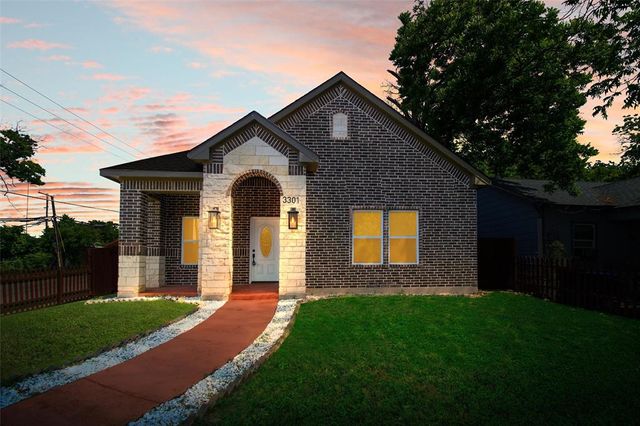 $349,000 | 3301 Hanger Avenue | Southeast Fort Worth