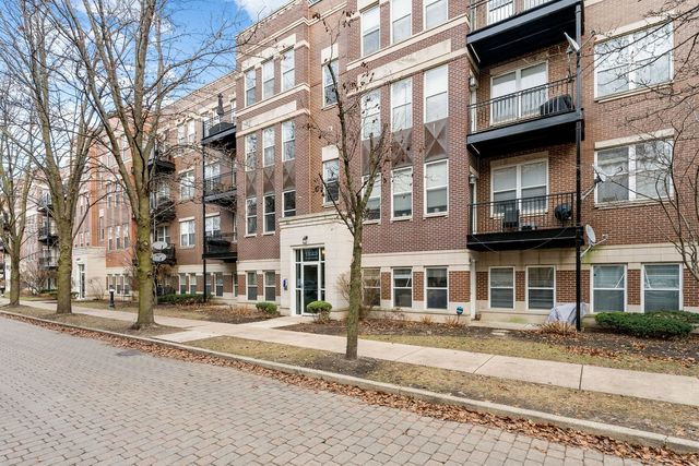 $399,900 | 1225 North Orleans Court, Unit 501 | Old Town Village East