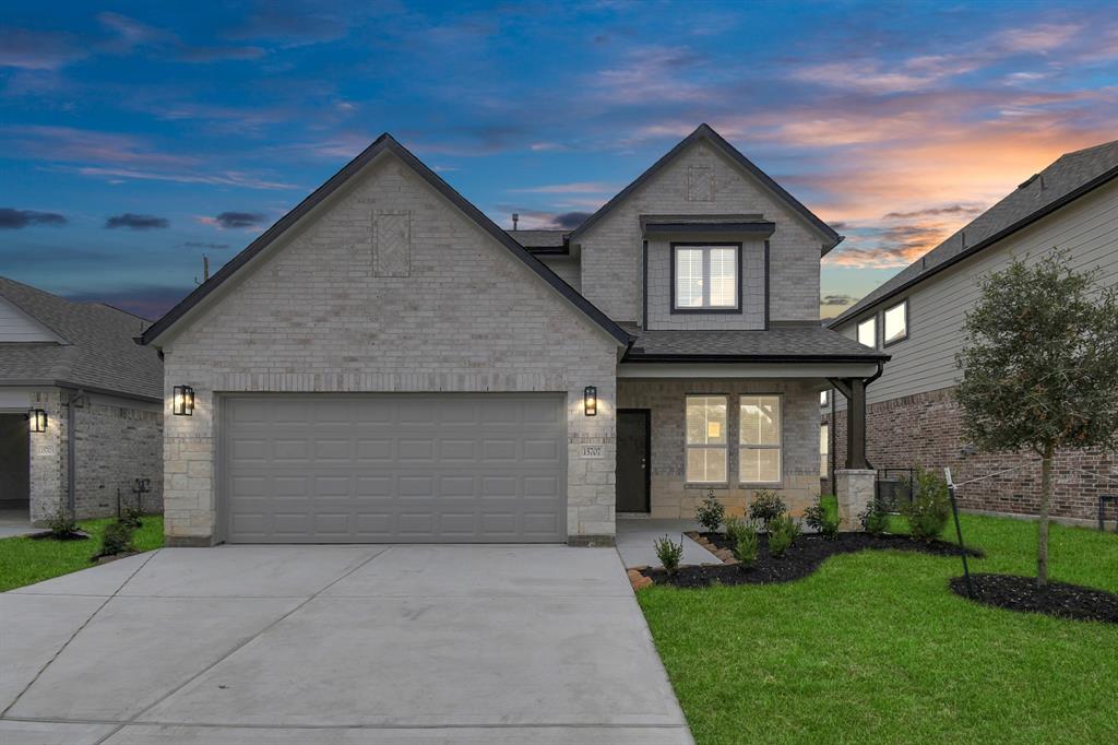 Welcome to 15707 Walnut Leaf Lane located in Telge Ranch and zoned to Cy-Fair ISD.