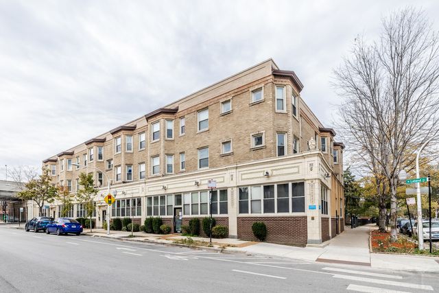 $340,000 | 1114 West Leland Avenue, Unit 3B | Uptown Chicago