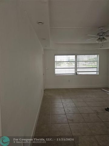 $1,800 | 20111 Northeast 27th Court, Unit 103 | Aventura