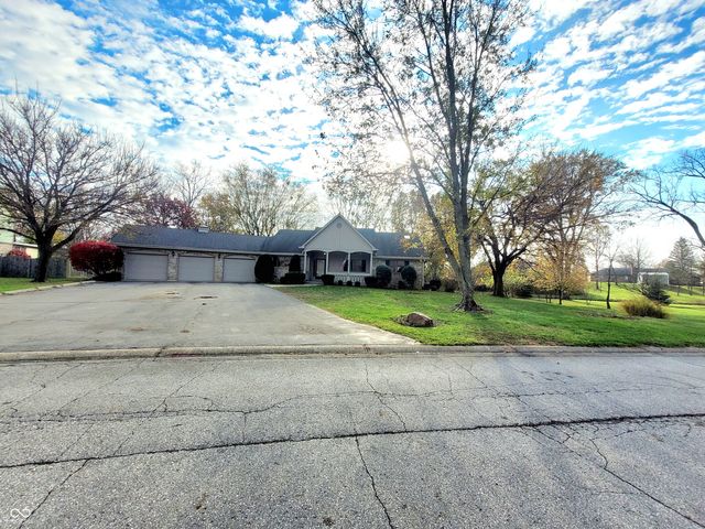 $483,239 | 239 Glenbrook Lane | Washington Township - Hendricks County