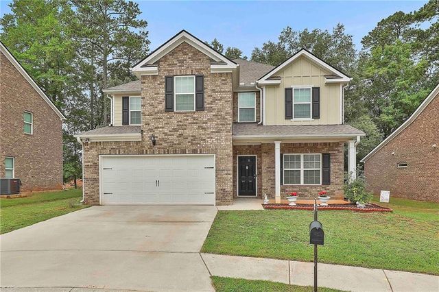 $365,900 | 212 Long Drive | McDonough