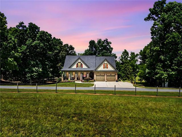 $1,299,000 | 379 Reynolds Bridge Road