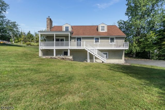 $569,000 | 48 Everitts Hill Road | Raritan Township