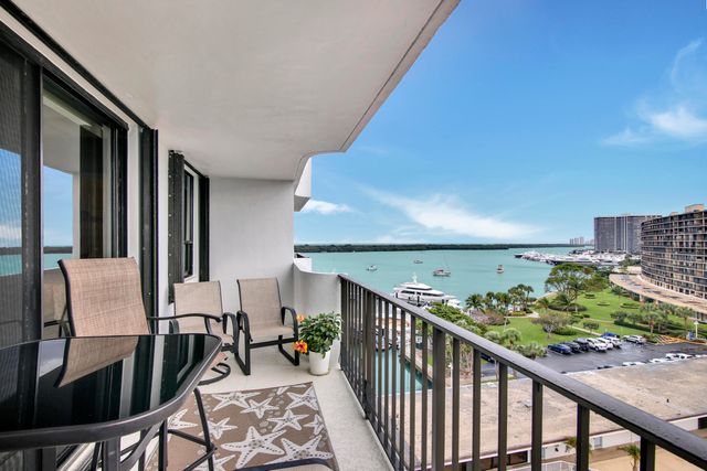 $425,000 | 1208 Marine Way, Unit 705 | North Palm Beach