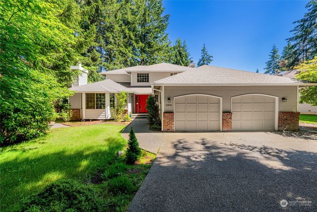 $699,950 | 5841 Troon Avenue Southwest | Port Orchard