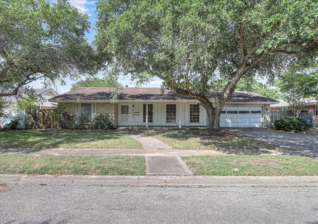 $299,999 | 4125 Meridian Place | Midtown Corpus Christi