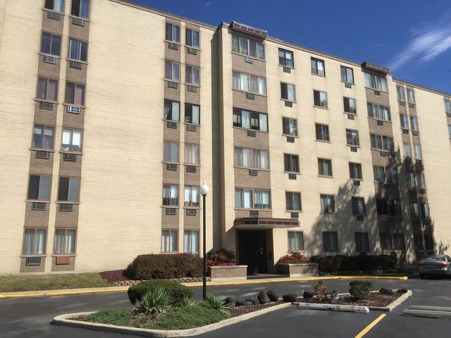 $1,150 | 9725 Karlov Avenue, Unit 103 | Oak Lawn