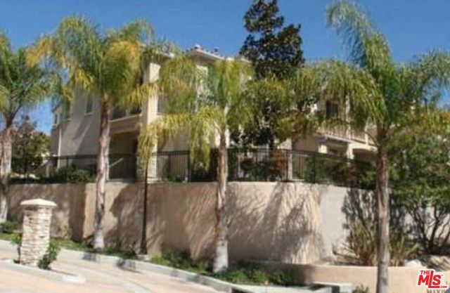 $3,200 | 15601 Odyssey Drive, Unit 8 | Granada Hills